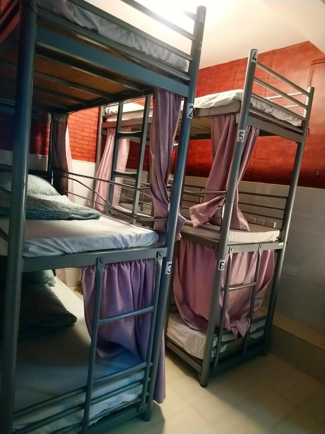 The Cultural Crashpad - 康乃馨旅館 Χονγκ Κονγκ Εξωτερικό φωτογραφία
